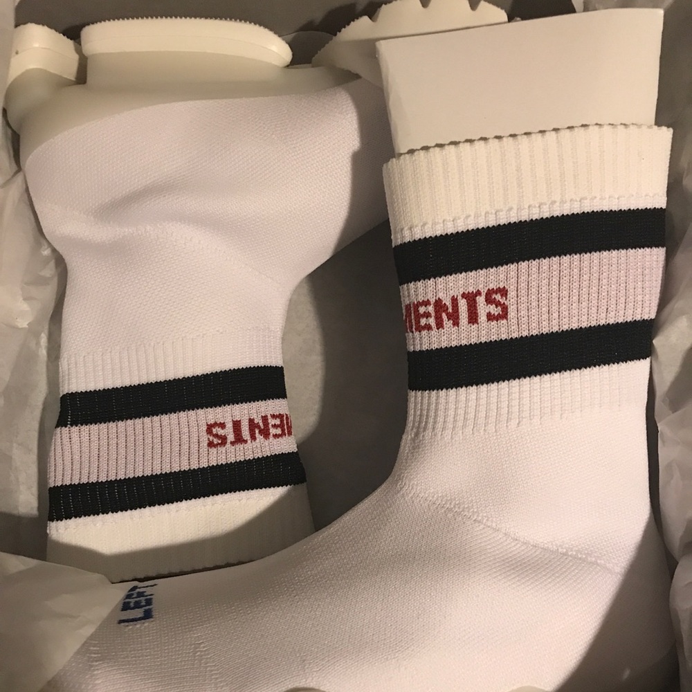 Vetements SS Crew Unisex